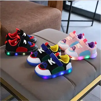 

Children Shoes With light New Fashion Kids Light Chaussure Led Enfant Led Girls Shoes Sports Breathable Boys Sneakers Shoes