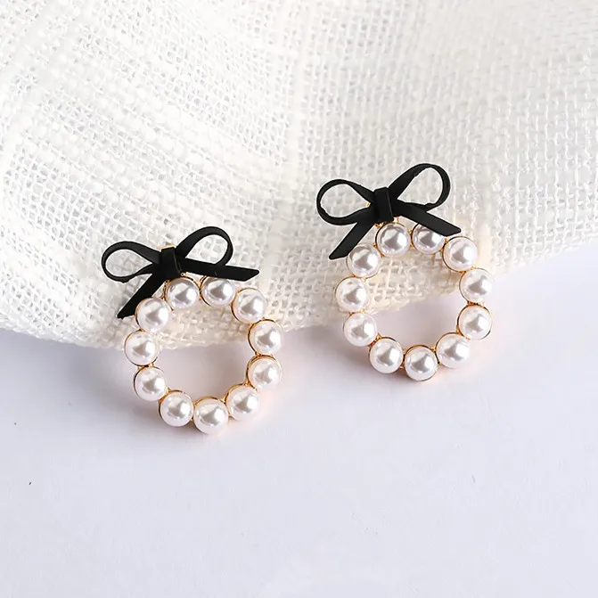 

2017 New Summer Lovely Colourful Bow Earrings For Women Geometry Circle Simulated Pearl Earrings Boucle D'oreille Brinco