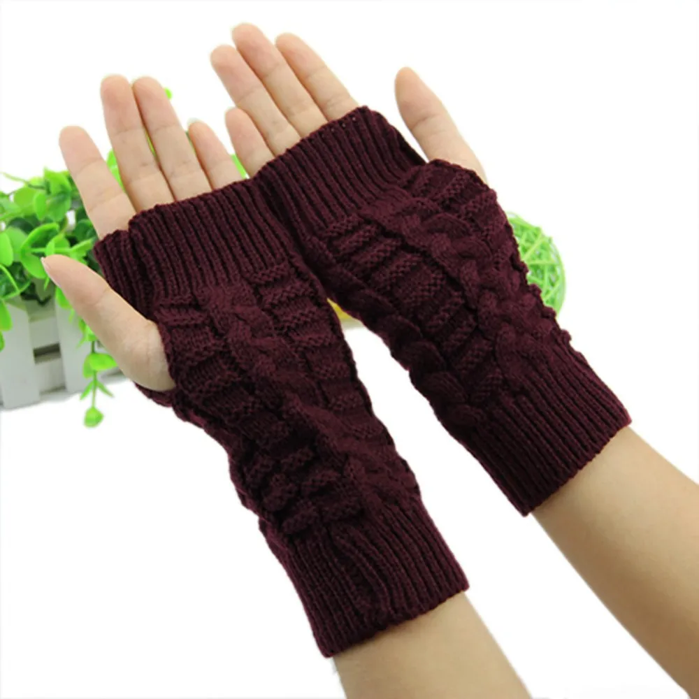 перчатки митенки. митенки спицами. митенки 3879 fever. вязаные митенки спицами. перчатки вязаные.