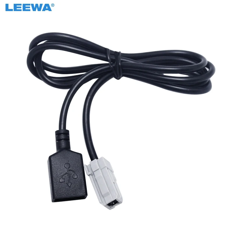 Goede LEEWA Auto Aux Audio ingang Media Data Draad Originele Plug naar USB Adapter Conector Voor Toyota RAV4 EZ Verso Camry # CA5093