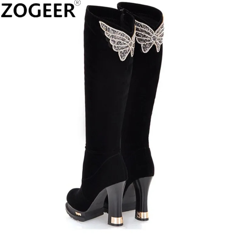 Baratos 2018 caliente, de moda, de otoño e invierno, de piel Mujer botas mujer Sexy strass mariposa rodilla botas altas rebaño grueso tacón largo zapatos