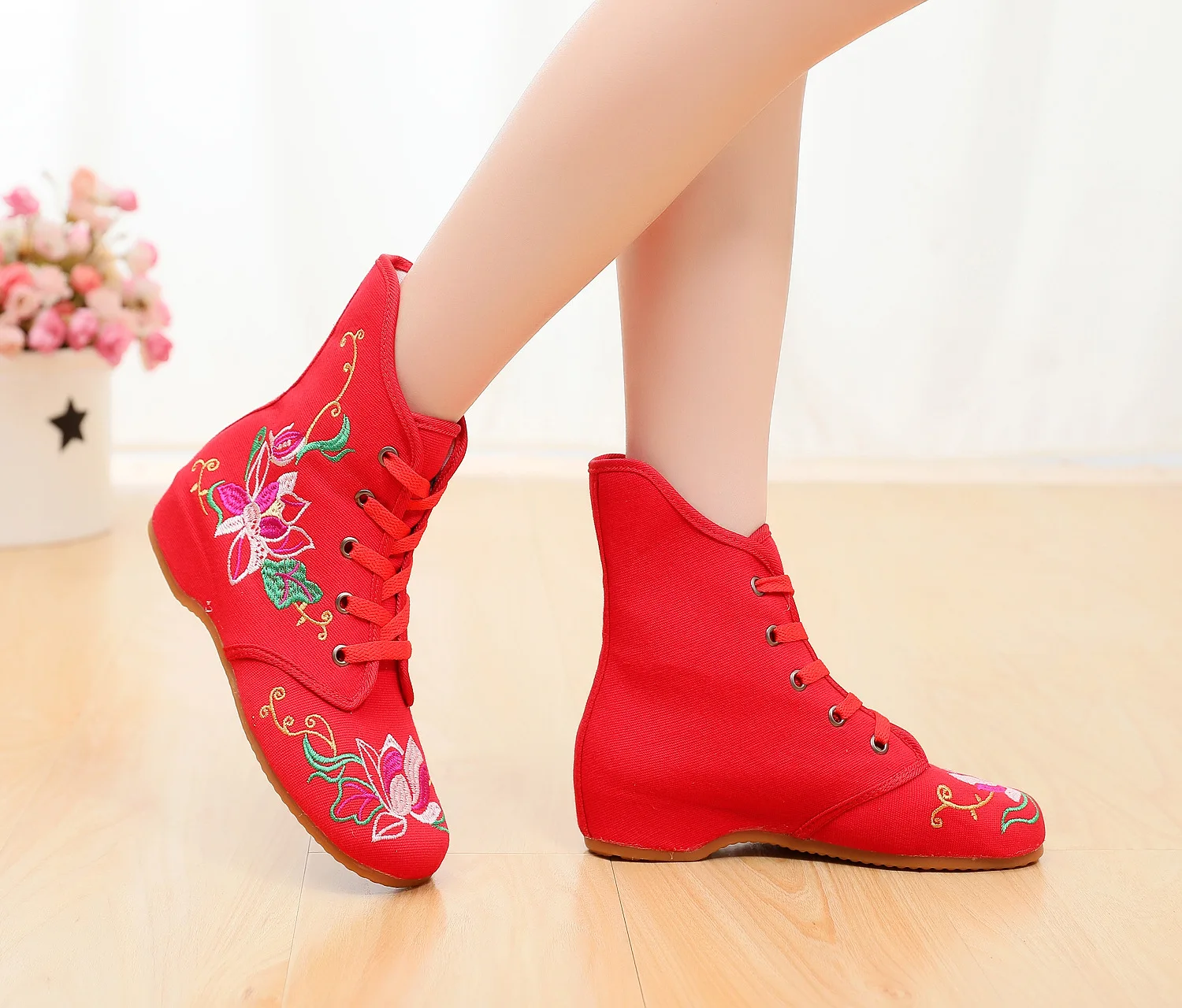 D02A8485