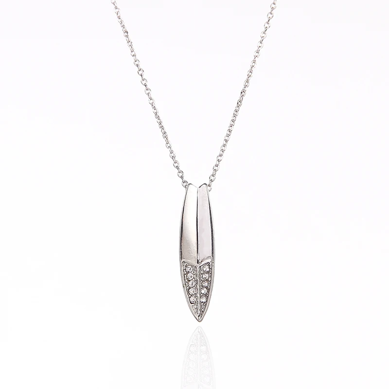 

Bullet Shape Pendant Necklaces For Women Long Vintage Fashion Chocker Silver Color Jewelry Party Ladies Casual Personality Kolye