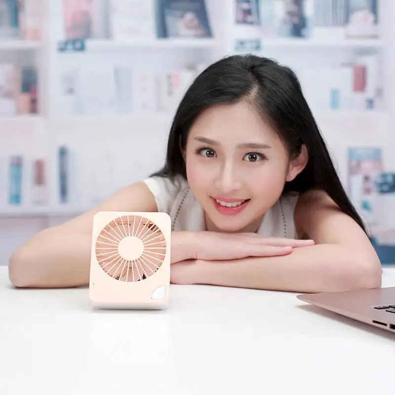

Mini USB Charging Mini Fan Battery Operated 3 Modes Speed Regulation Desktop Air Cooler for Home Office Hotel Dorm room