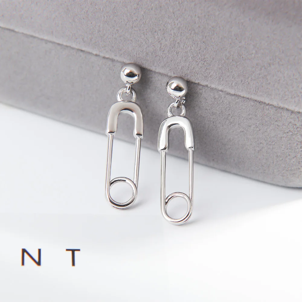 

Korea Safety Pins Paper Clip Design Earrings Punk Style Irregular Jewelry Earrings for Women Personality Fashion Accessories