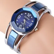 Marque de mode Robe Dames Bracelet Montres pour Femmes Diamant Inoxydable en acier Inoxydable Montres À Quartz Relogio Feminino