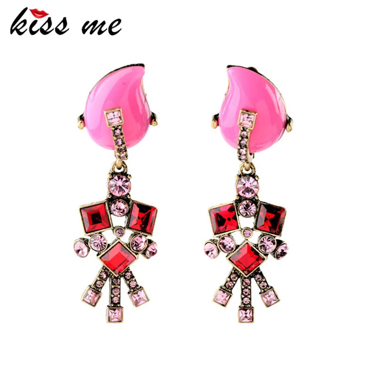 

Unique Fashion Jewelry KISS ME Major Suit Noble Piercing False Clip On Earrings China Factory Wholesale