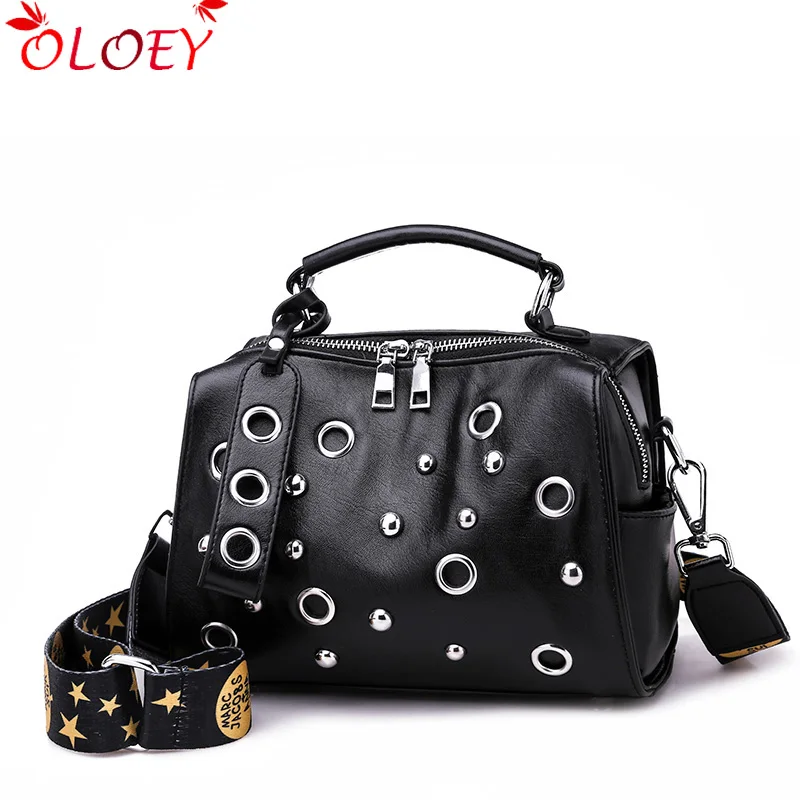 

2019 Luxury Brand Rivet Women Handbag Fashion Rock Personality Women Shoulder Bags Design Ladies Crossbody Bags Black New
