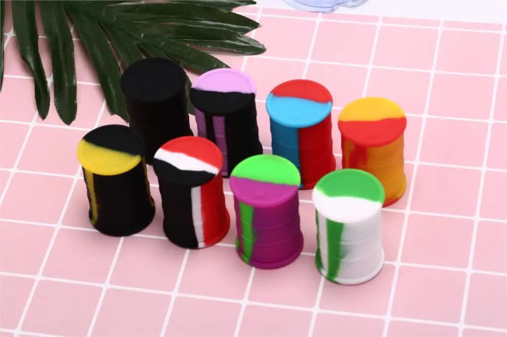 

11ml New High Quality Portable WaterProof Mini Silicone Tablet Storage Box Bottle Case Holder