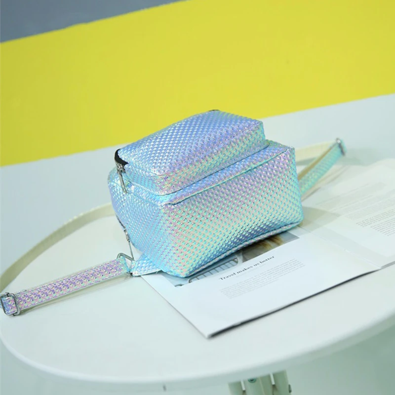 Luna madera moda Plaid holograma láser Mochila con la pluma bolso mujer pequeño PU cuero Mochila niños niñas Mochila Luna madera moda Plaid holograma láser Mochila con la pluma bolso mujer pequeño PU cuero Mochila niños niñas Mochila