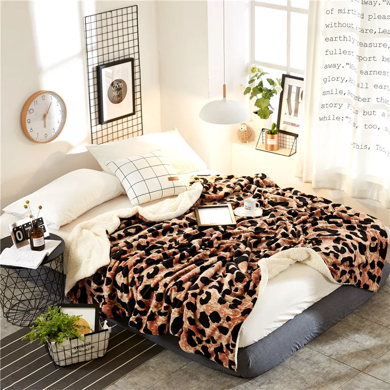 

Autumn And Winter Simple Cashmere blankets Thicken Flannel Double Velvet bed Sheets gift zebra Leopard pattern blanket