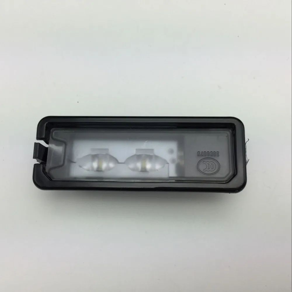 2 Pieces 1 Pair for VW Passat B7 CC Golf 7 LED License Plate Light