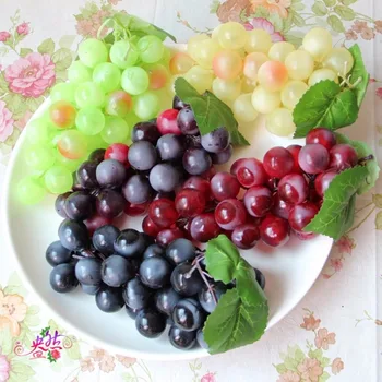 

Simulation Party Fruit Plastic Home Garden Decor Bunch Of Grapes Wedding Dec