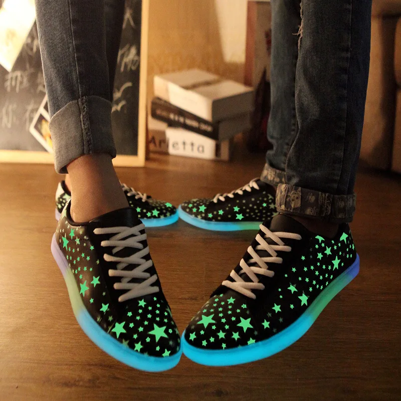

Men light shoes luminous Casual Shoe 2016 Fashion Flat Spring Adults Glow Night Tenis Simulation Fluorescence schoenen met licht