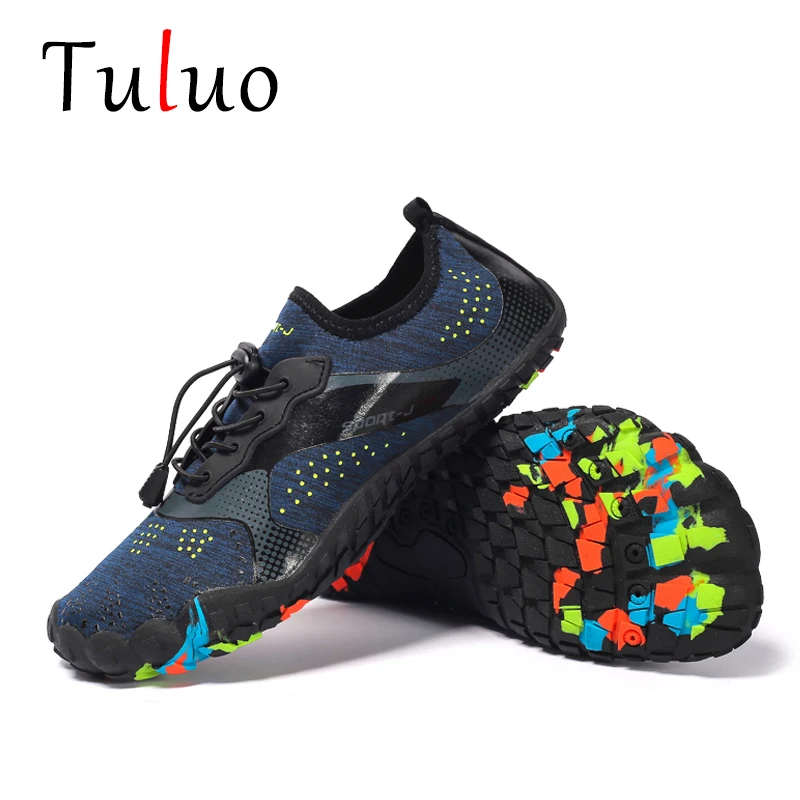 

TULUO New Arrival Water Shoes Men Barefoot Breathable Quick Dry Seaside Beach Swimming Male Sneakers Summer Outdoor Aqua Shoes