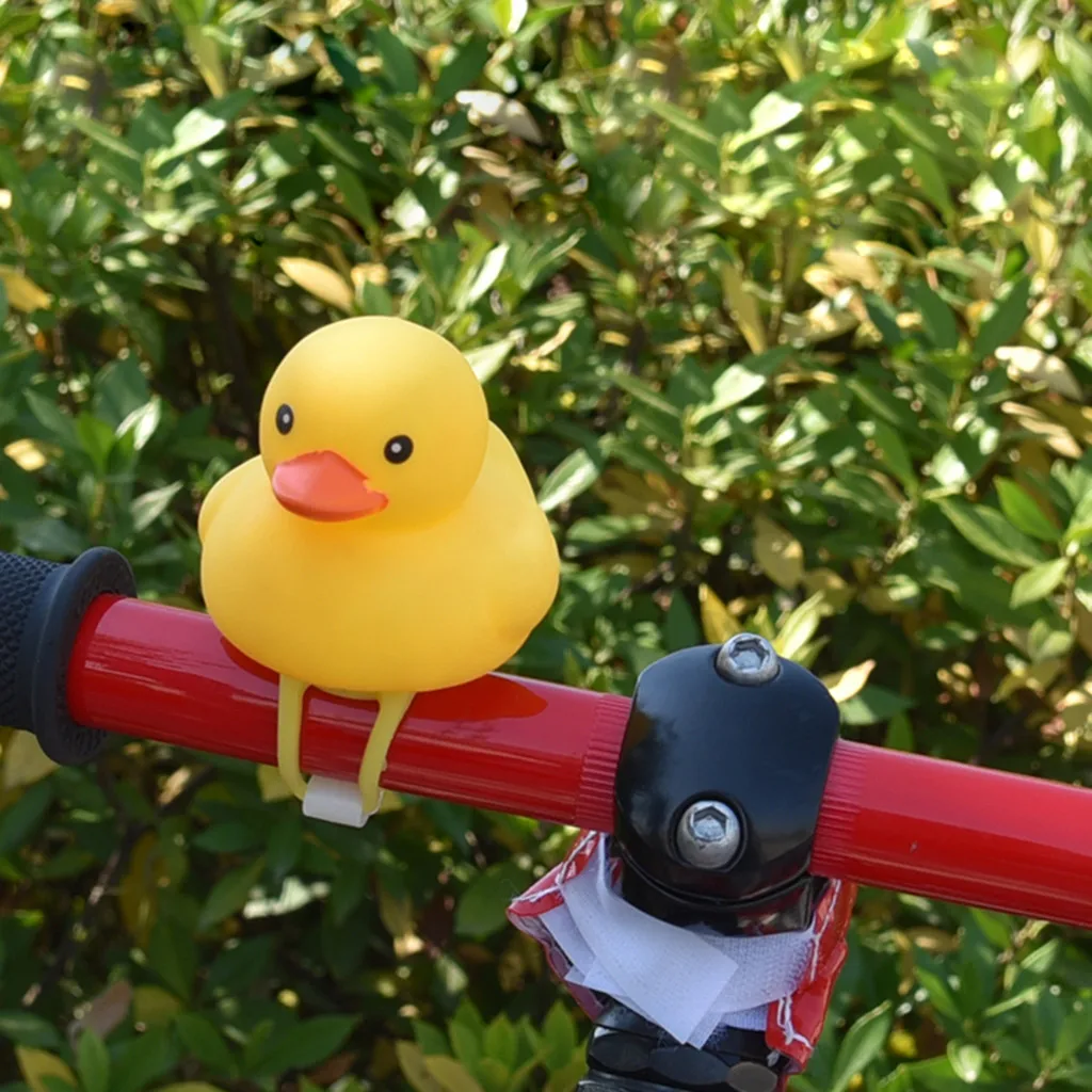 Top 1pcs Cartoon Yellow Silica Gel Little Duck Shape Bicycle Bells Shining Mountain Bike Handlebar Duck Head Light New #0621 18