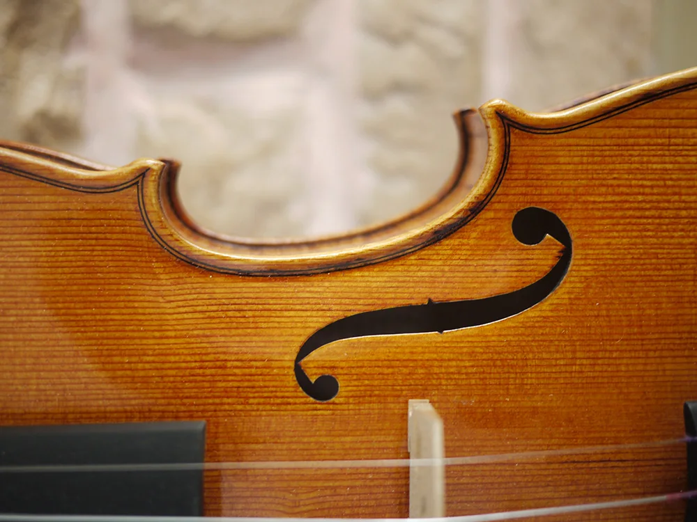 Антикварная лакированная скрипка «Cremonses» от Antonio Stradivari 1715 с откидным чехлом для скрипки, № 4820, лук ручной работы и канифоль