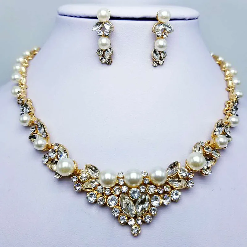 

THRWELL Luxury Pearl Pendant Necklace Jewelry Set Earring Suit Rhinestone Beads Jewelry Sets Parure Bijoux Femme