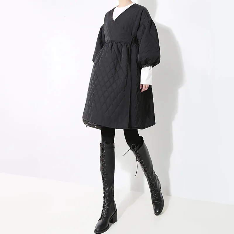 

LANMREM 2019 New Spring V-collar Long Lantern Sleeve Black Bandage Pleated Cotton-padded Loose Dress Women Fashion Tide JL103