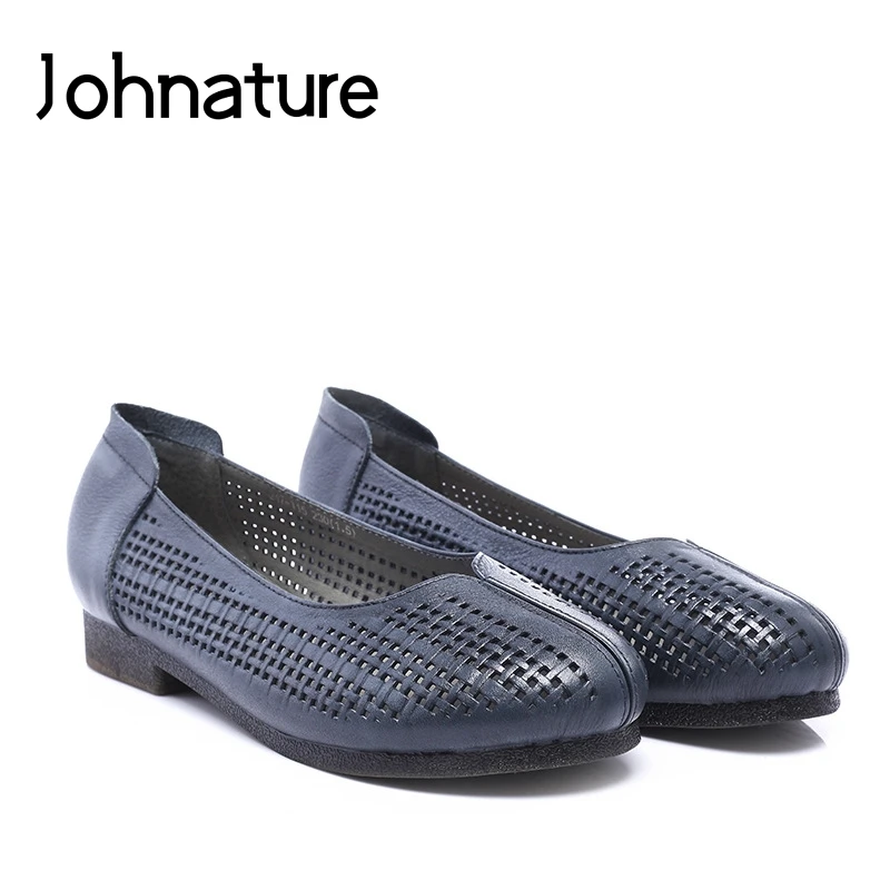 

Johnature 2019 New Spring/Autumn Handmade Genuine Leather Round Toe Casual Retro Shallow Hollow Slip-on Women Shoes Pumps