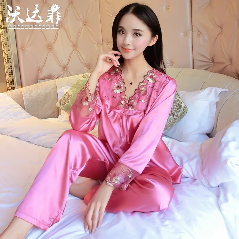 2016 new summer and autumn noble rose lace silk pajamas tracksuit women ...