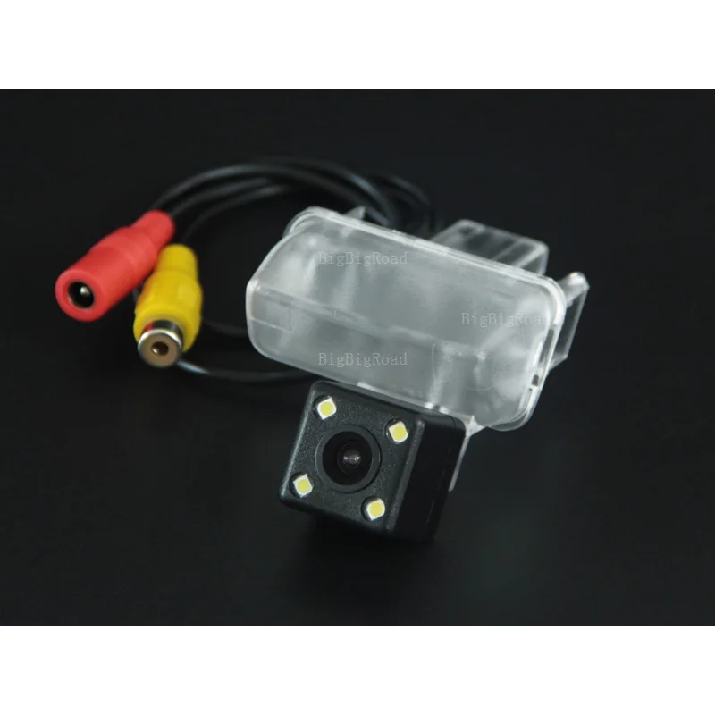 

For toyota levin 2014 2015 Wireless Camera Car Rear View Backup Reversing Camera Installed at License Plate Light night vision