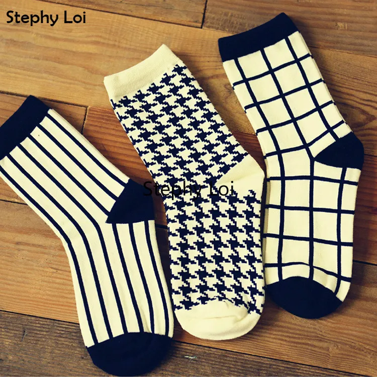 

1 Pair Caramella Cotton Women Crew Socks of Houndstooth Plaid Striped pattern, harajuku kawaii cute casual brand white black