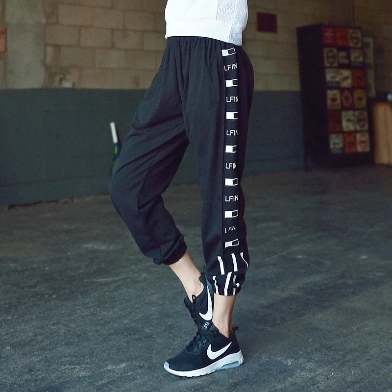

2019 Spring Sweatpants Women Casual Harem Pants Loose Trousers For Women Black Striped Side Sweat Pants Female