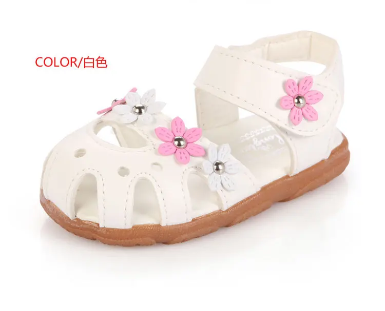 Летняя стильная детская обувь для маленьких девочек сандалии для девочек детская обувь для девочек заклепки цветок сандалии мягкая обувь для девочек Лидер продаж