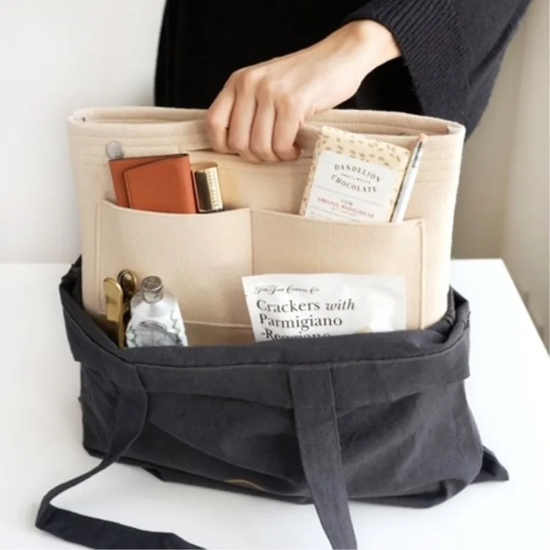 متعددة الوظائف المكياج حقيبة ، ورأى إدراج المحفظة المنظم ، متعددة جيب أكياس التجميل في مقسم حقيبة ل حمل وحقيبة يد المشكل متعددة الوظائف المكياج حقيبة ، ورأى إدراج المحفظة المنظم ، متعددة جيب أكياس التجميل في مقسم حقيبة ل حمل وحقيبة يد المشكل