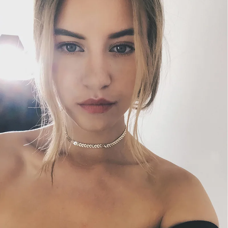 

Fashion Jewelry Simple Fish Neck Neck Clavicle Necklace XL1268