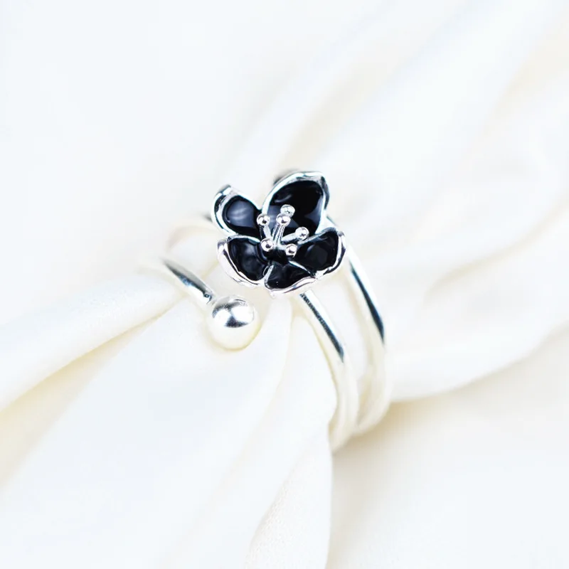 

Retro Silver Open Black Cherry Blossoms Flower Rings Women sakura Adjustable Rings 925 Sterling Jewelry Accessor
