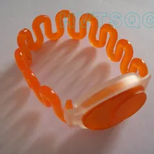 300 шт Профессиональный завод 215 браслет с чипом ABS материал