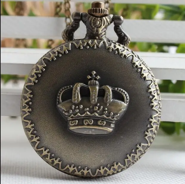 

New steampunk Bronze antiques crown pattern quartz woman flip pendant Necklace pocket watches POM188