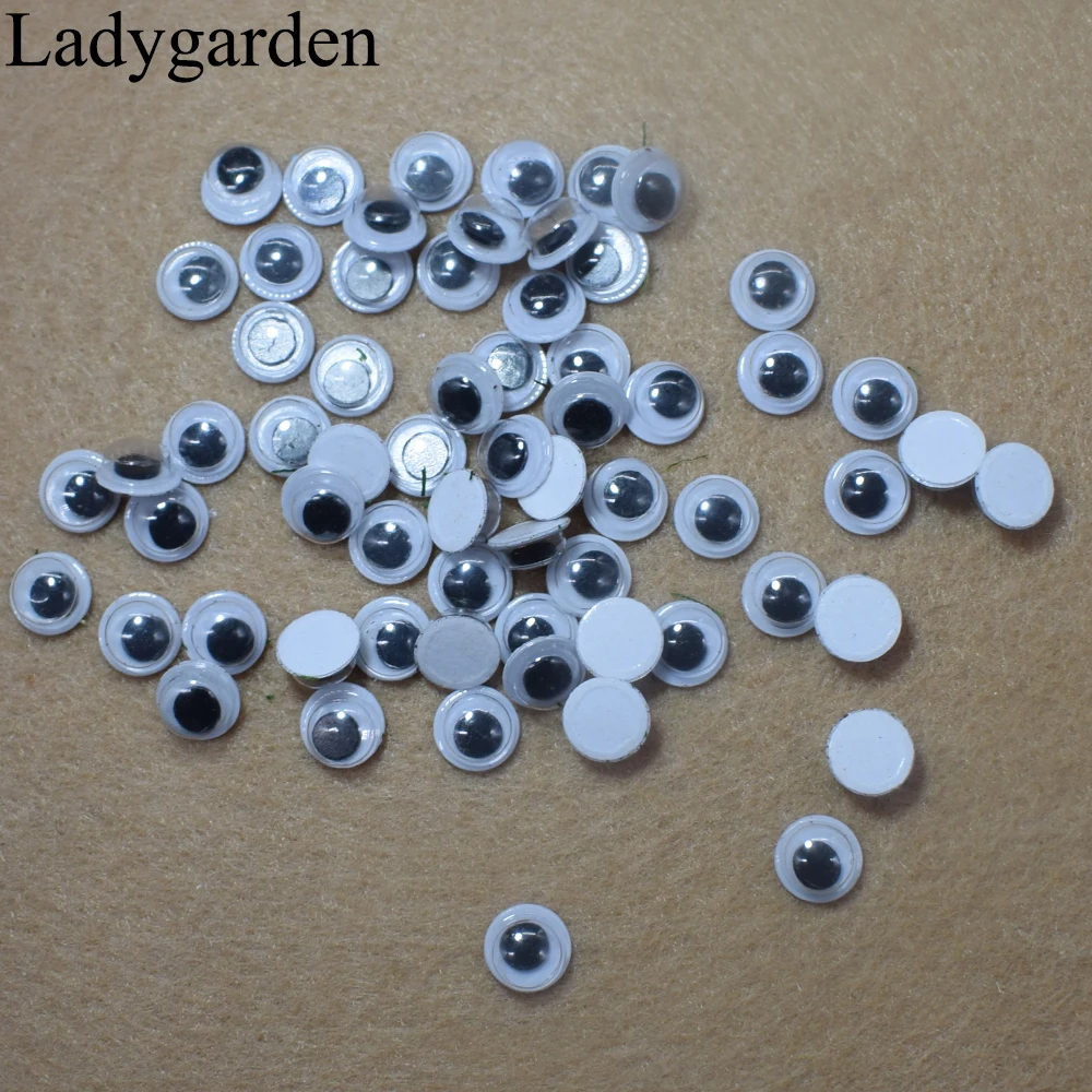 toy doll eyes