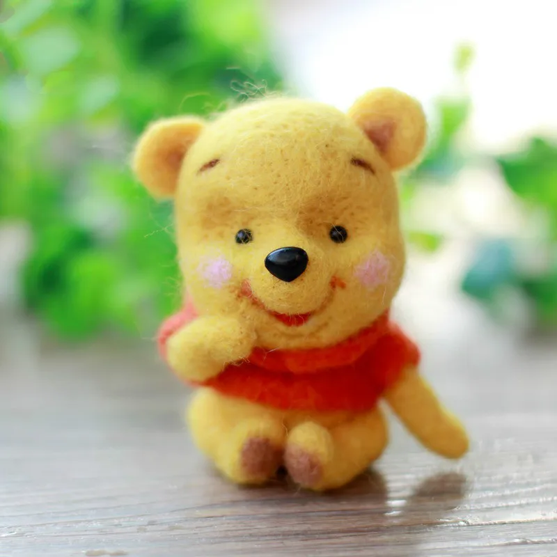 

Non Finished Cartoon Pooh Bear Felting Poked Wool Set Handmade DIY Animals Material Package Felt for Needle Free Shipping