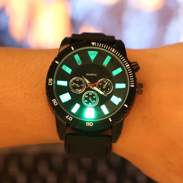 

New Fashion Sports Night Light Meter Multi-color Sports Waterproof LED Men and Women Quartz Watch Electronic Leisure Watch