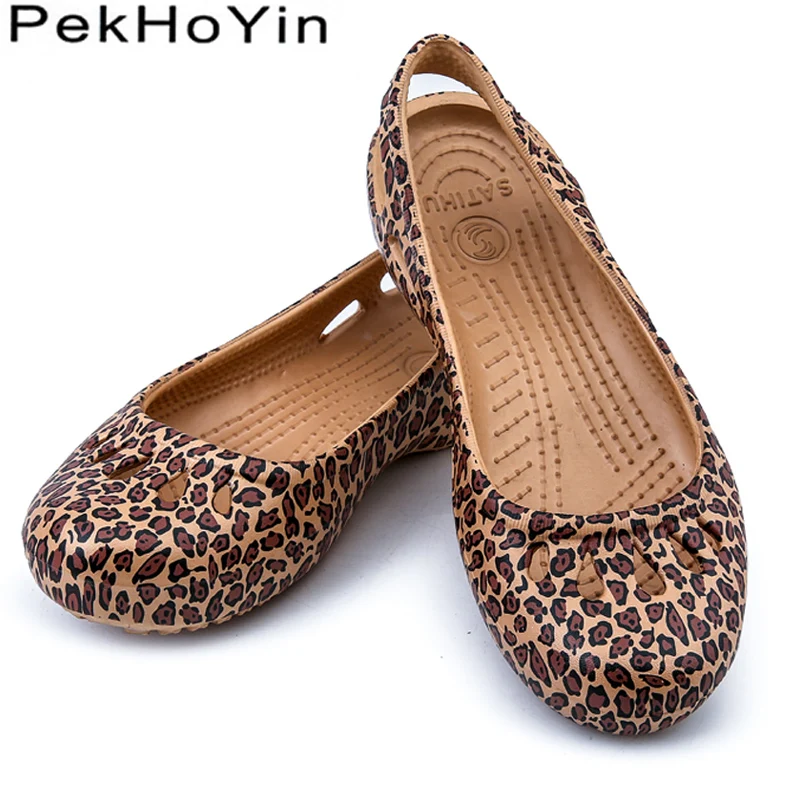 

Trend Fashion Brand Soft Women Flats Shoes Zapatos Mujer Gold Footwear Loafers Female Water Sandals Outdoor Women Casual Shoes
