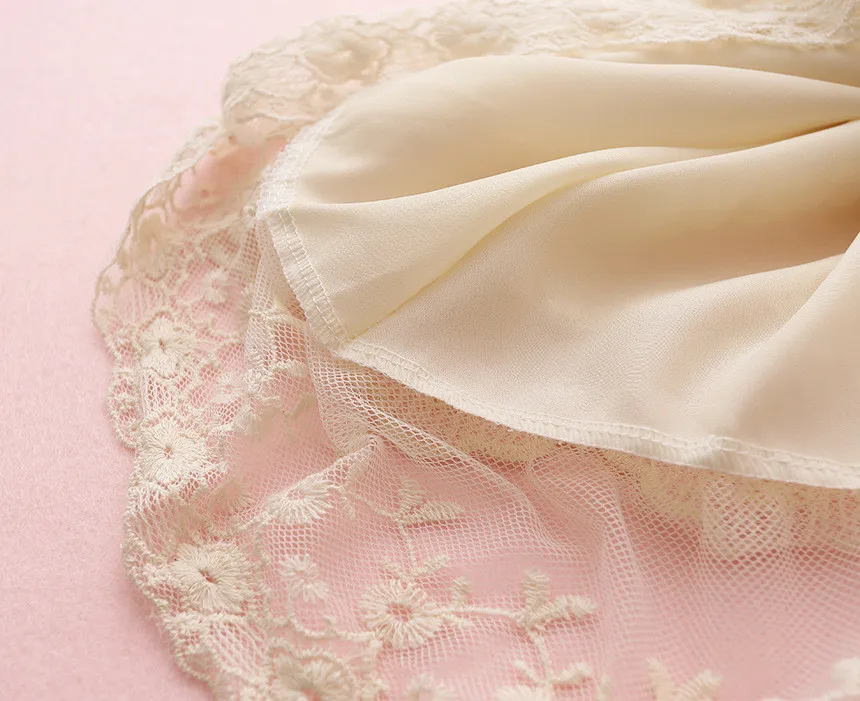 2144537726_745683895