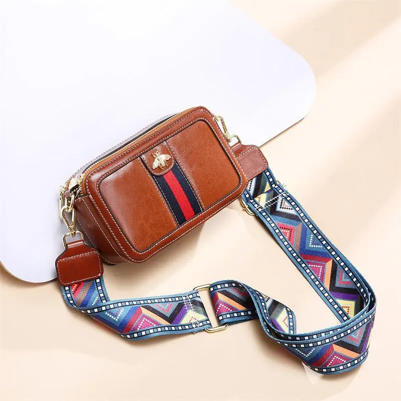 

2019 New Camera Bag Wide Shoulder Strap Color Bee Small Square Bag Leather Ladies Handbag Double Zipper Shoulder Bag Girls Walle