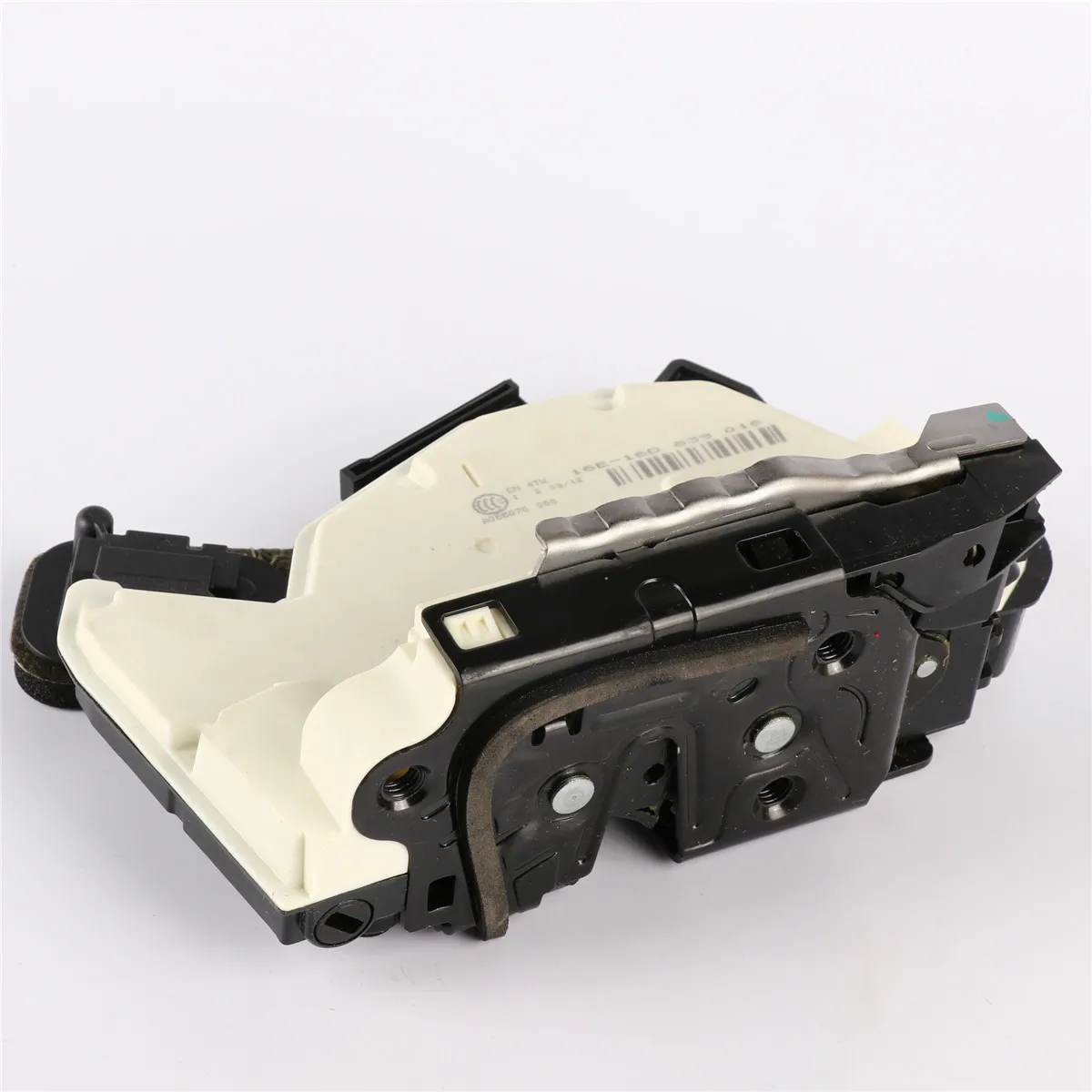 1 stücke Neue OEM Hinten Rechts Türschloss Latch Antrieb Für VW Jetta MK6 Golf MK6 7 Passat Bettle 16D 839 016 Online