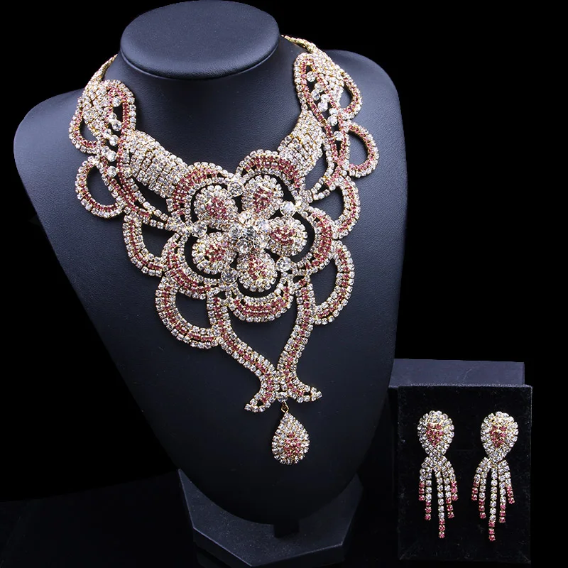 2018 Plated Crystal Jewelry Sets Bridal Wedding Party Necklace Earrings Rhinestone Pink color Delicate Jewelry for Women Gift