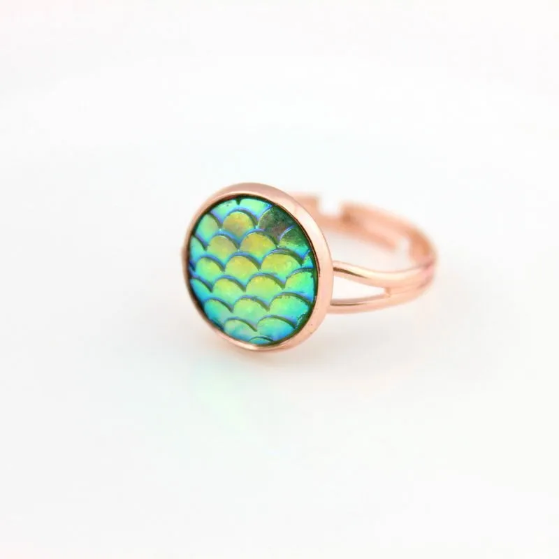 R1329 Rose Green