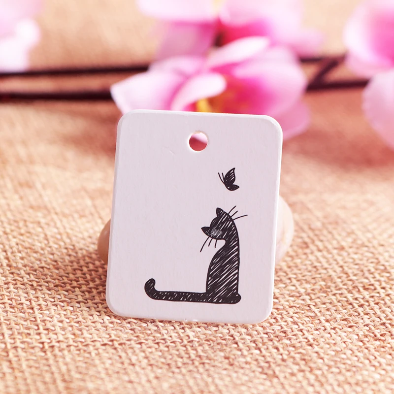 

New Arrival 200pcs/lot Cat Design White Paper Card Hang Tag 2.6x3.3CM Jewelry Clothing Price Tags Square Label Jewelry Cards