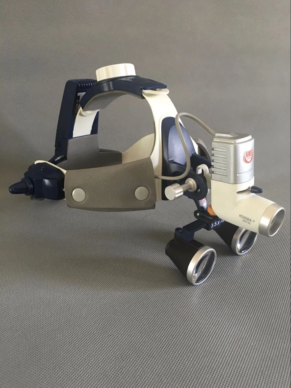 Conduziu a Lâmpada de Cabeça Tudo-em-um com 3.5x420mm Tdoubeauty Cirúrgica Dental Binocular Galileu Quadro Lupa Nova Chegada 5 w 10 cabeça cirúrgica dental tudo-em-um com 3.5x420mm binocular