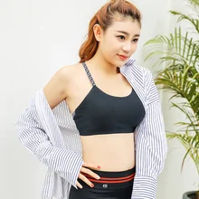 Женский спортивный жилет с коротким буквенным принтом цветной ремень через плечо пикантная Толстая дышащая губчатая подкладка Спортивная нательная одежда для йоги