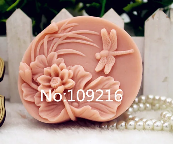 

New Product!!1pcs Lotus and Dragonfly (zx334) Food Grade Silicone Handmade Soap Mold Crafts DIY Mould