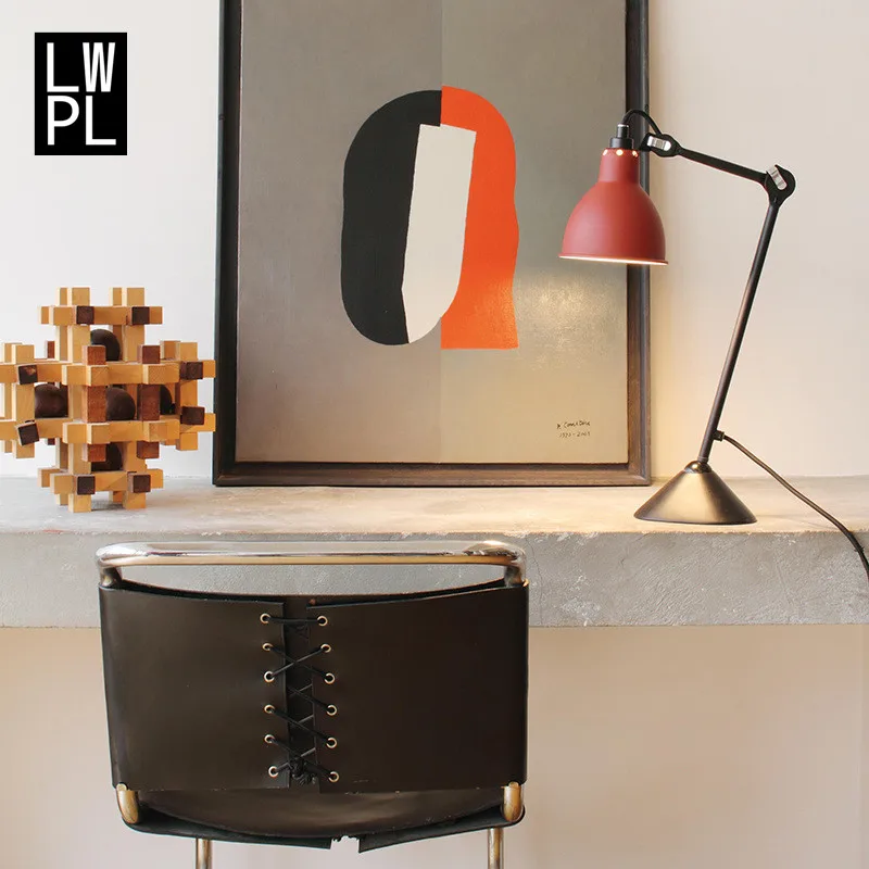 Нордическая настольная лампа креативная индивидуальная аппаратная лампа художественная прикроватная лампа гостиничная Светодиодная