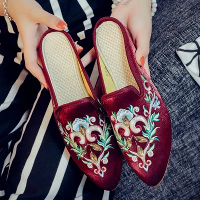 

slides women designer winter sandals warm and cozy home slippers with flower famous brand flip flops sweet lace bow Slip on