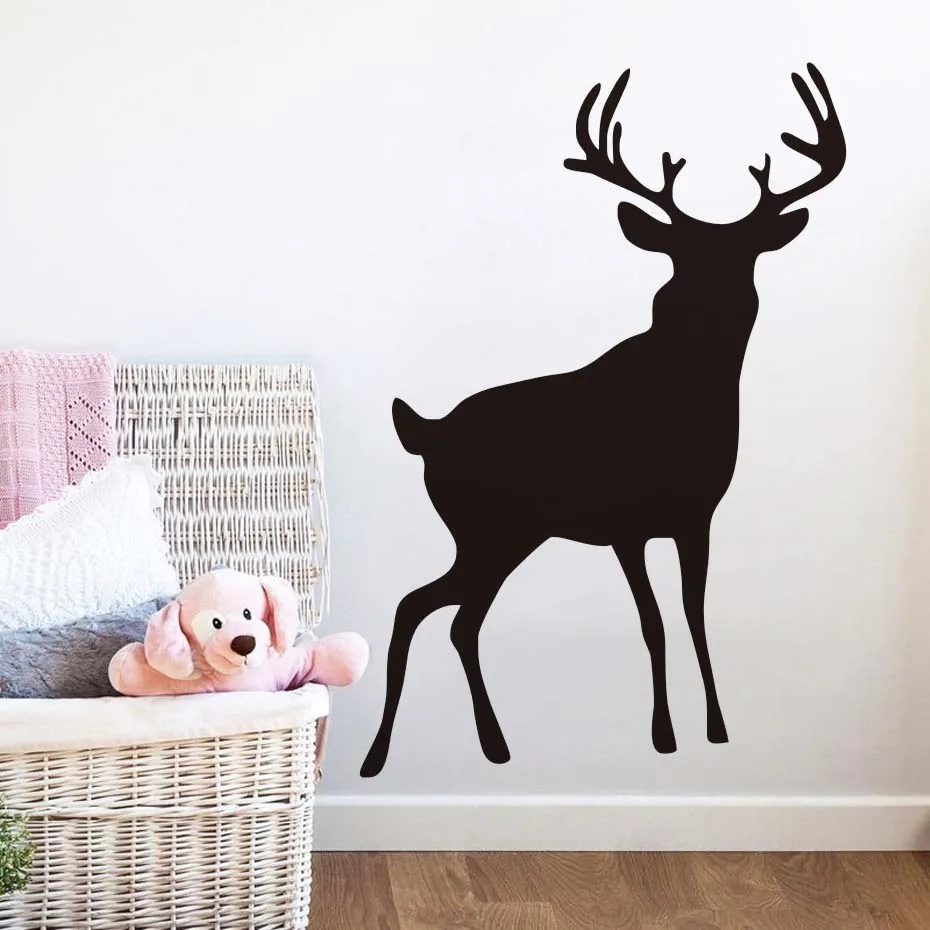 Олень на стену. Олень на стене. Наклейка олень. Настенные наклейки олень. Наклейка на стену оленёнок.